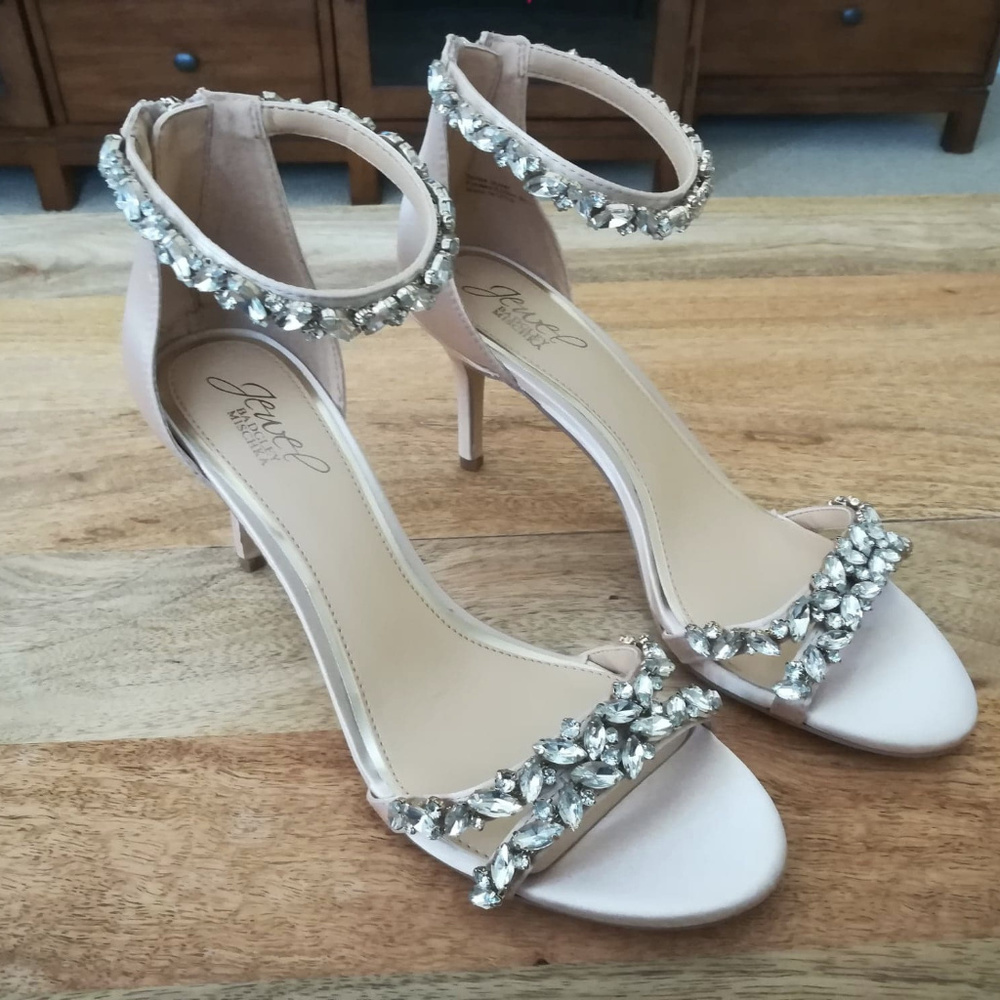 Jewel Badgley Mischka Designer Shoes